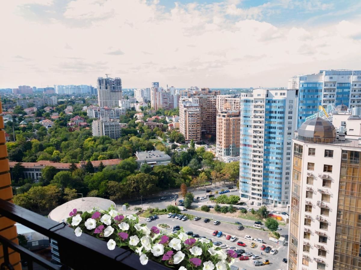 Отель ArcadiaSky Одесса-27