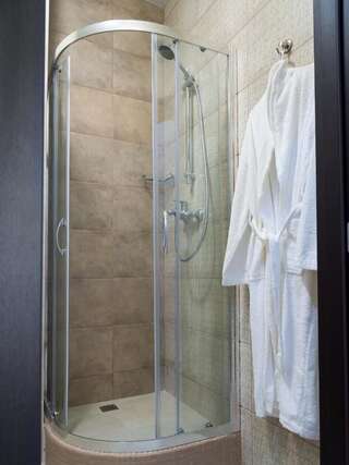 Отель ArcadiaSky Одесса Двухместный номер с 1 кроватью и балконом-7