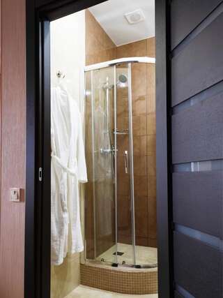 Отель ArcadiaSky Одесса Двухместный номер с 1 кроватью и балконом-17