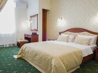 Отель ArcadiaSky Одесса Двухместный номер с 1 кроватью с видом на море-18